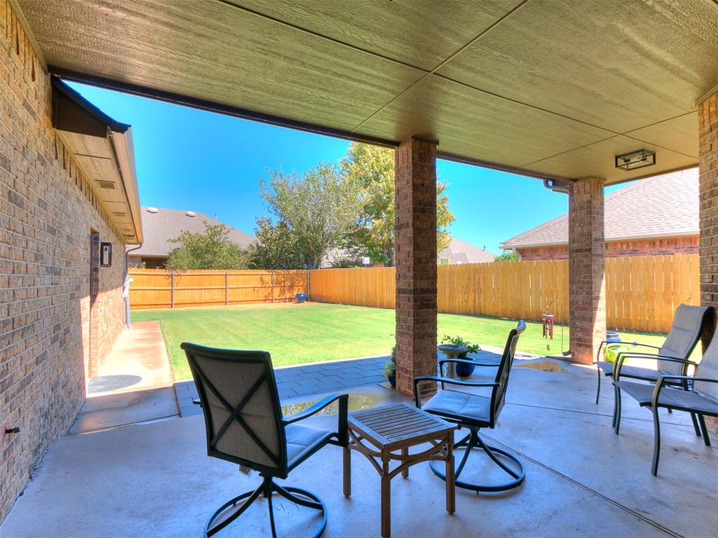 8629 Nw 111th Street Property Photo 10