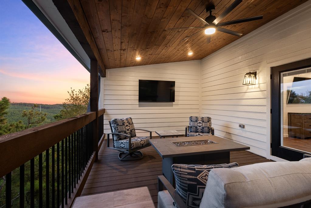 733 Virginia Pine Place Property Photo 13