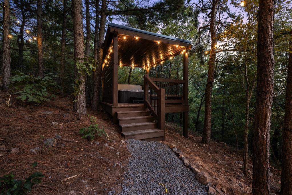 733 Virginia Pine Place Property Photo 19