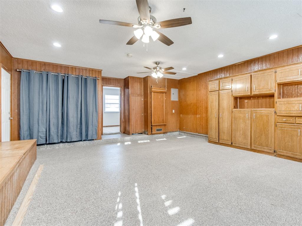 421 Foreman Avenue Property Photo 20