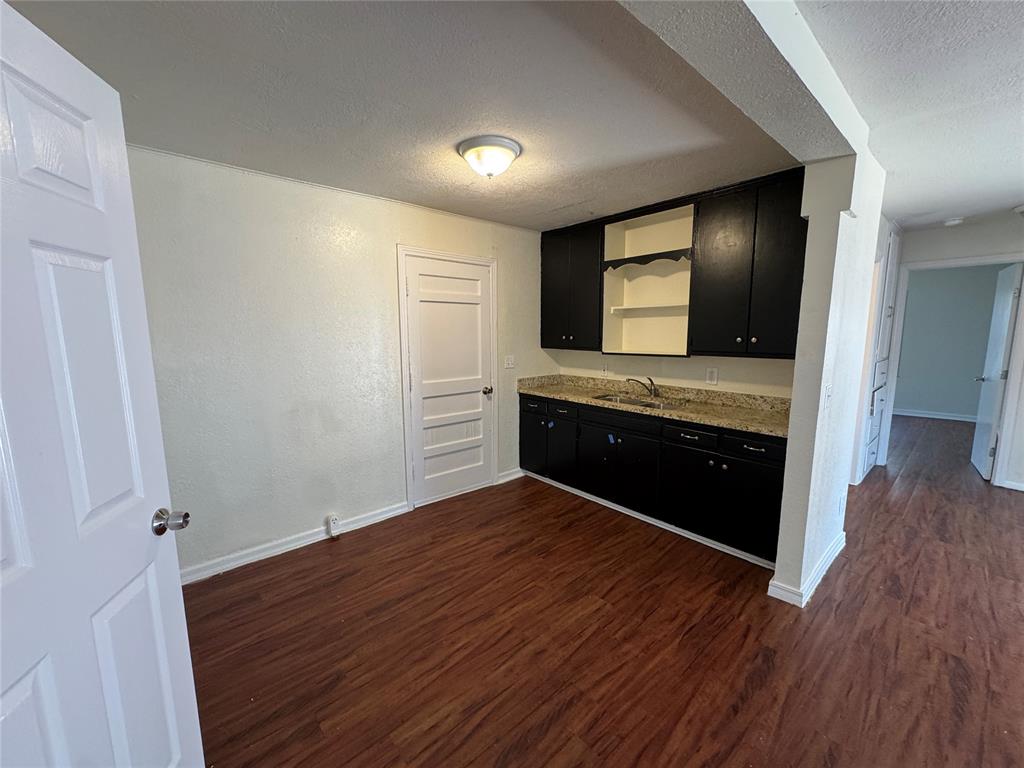 1307 Sheffield Road Property Photo 2