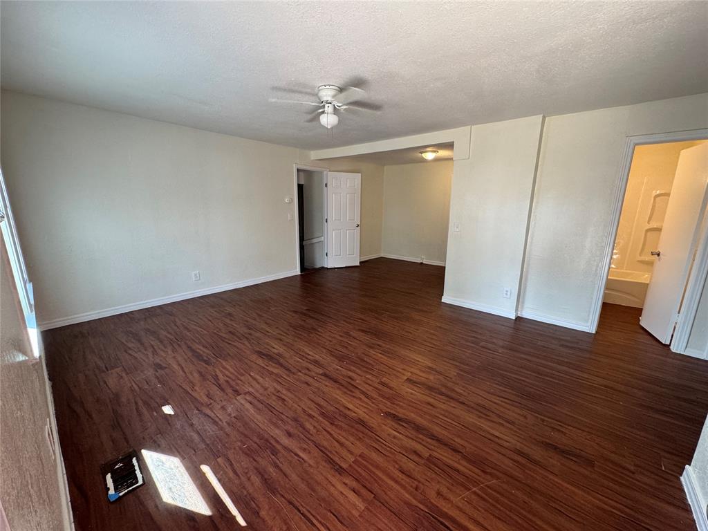 1307 Sheffield Road Property Photo 3