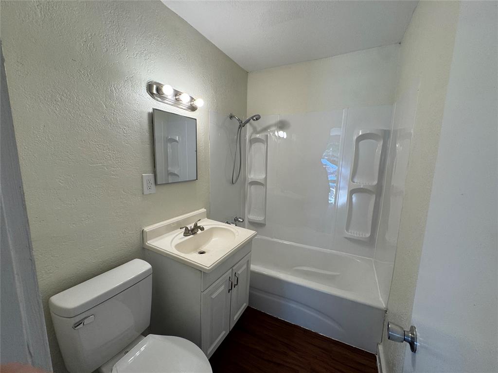1307 Sheffield Road Property Photo 5