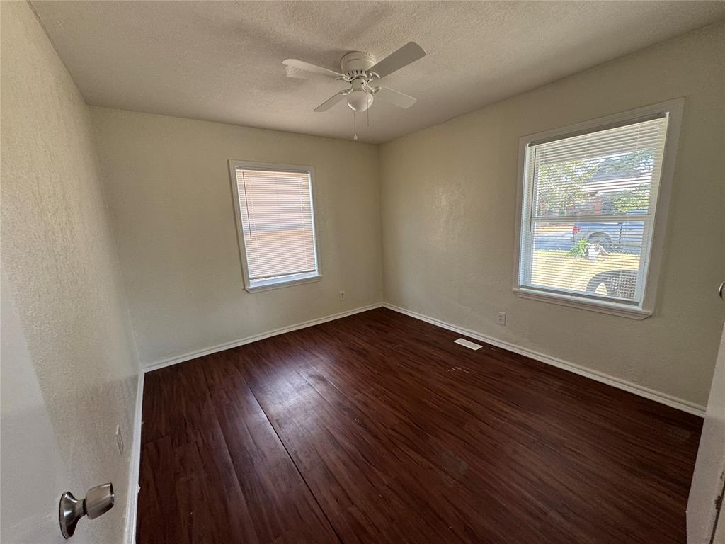 1307 Sheffield Road Property Photo 9