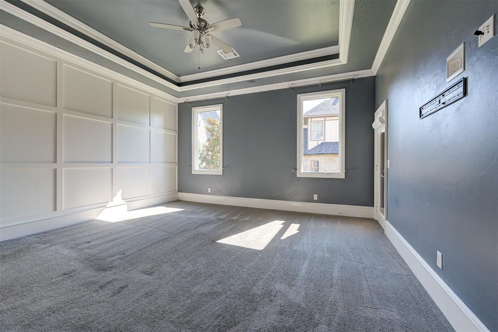 15704 James Thomas Court Property Photo 9