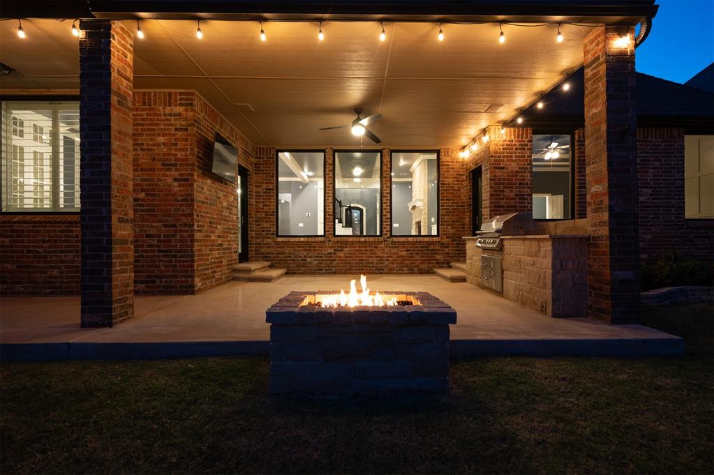 15704 James Thomas Court Property Photo 22