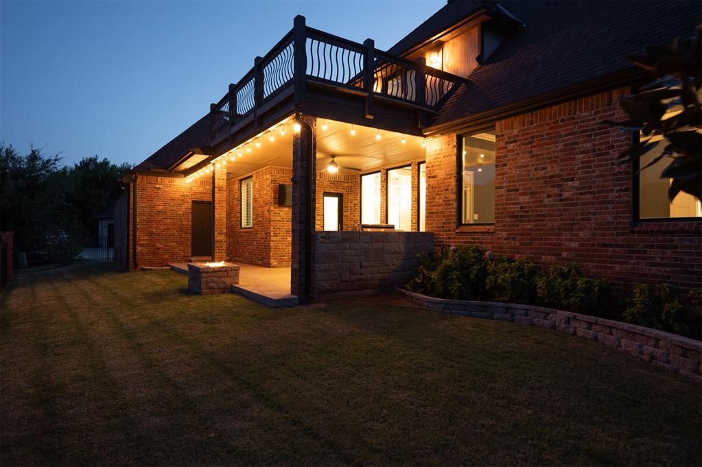 15704 James Thomas Court Property Photo 26