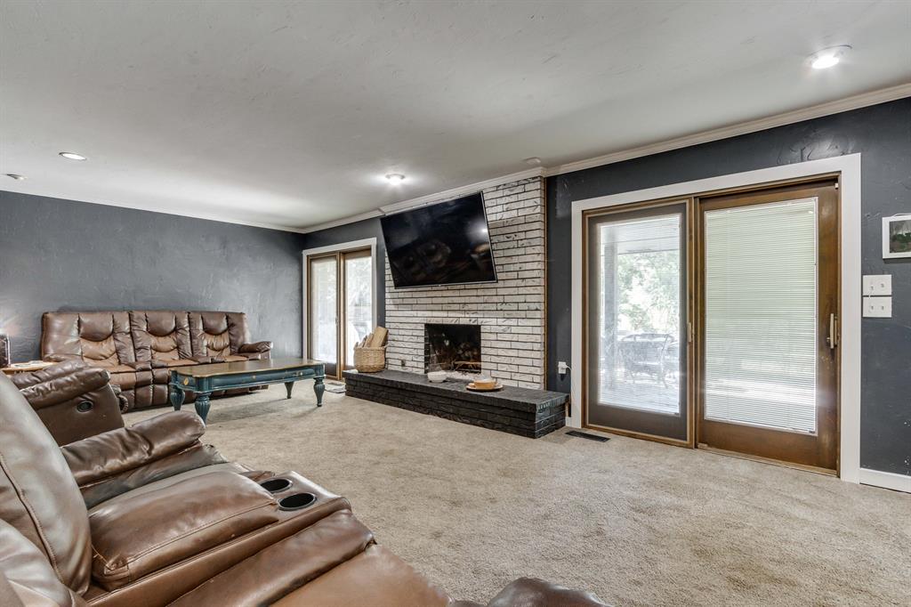 8009 Magnolia Property Photo 8