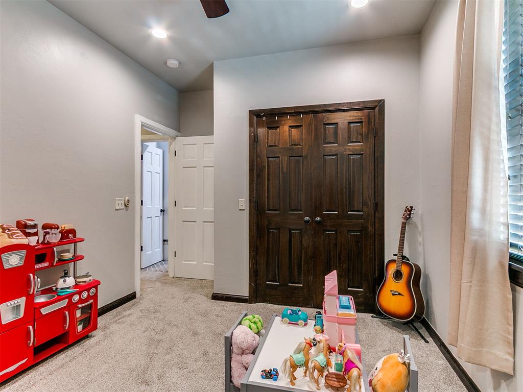 2612 Cheval Pointe Drive Property Photo 33