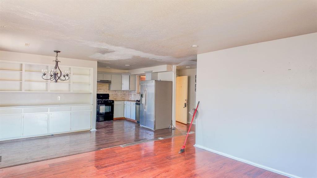 2954 Sw 54th Street Property Photo 3