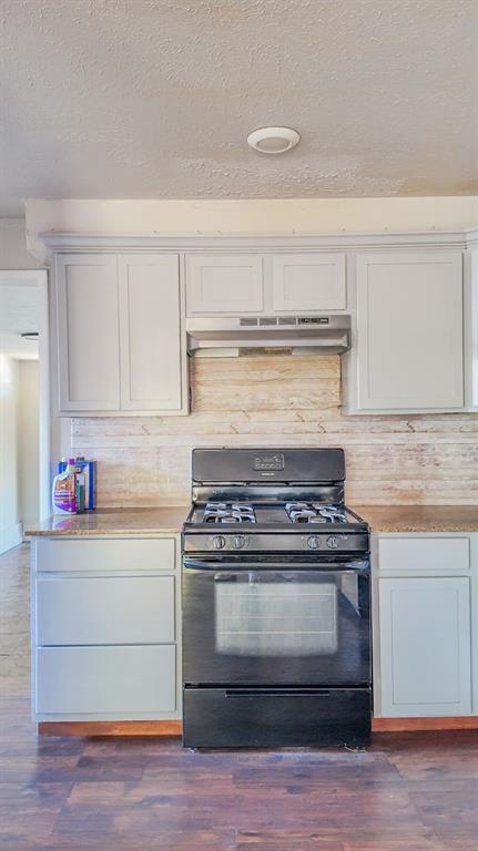 2954 Sw 54th Street Property Photo 6