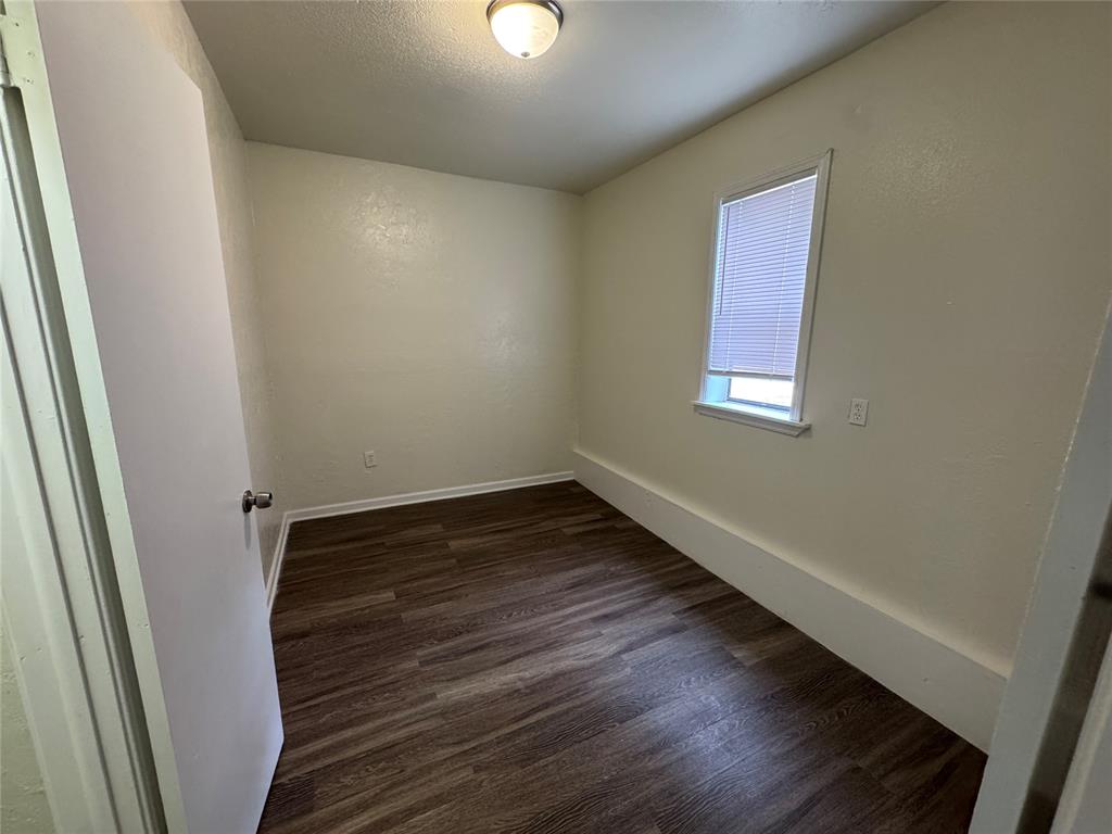 108 London Lane Property Photo 8