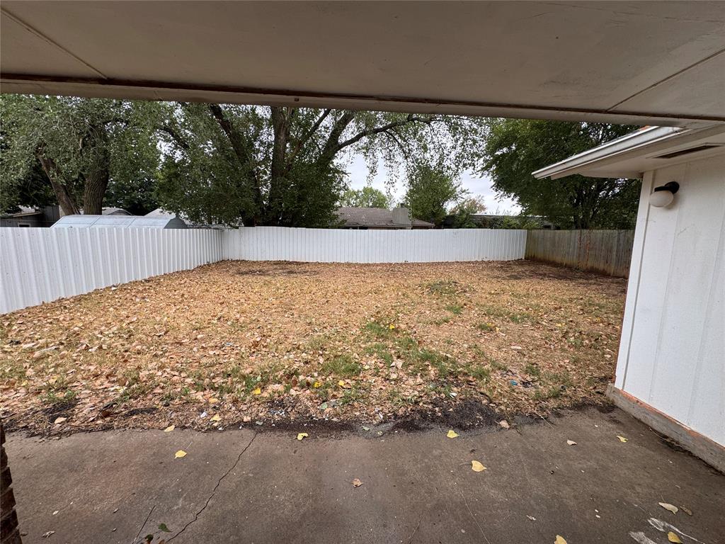 108 London Lane Property Photo 18