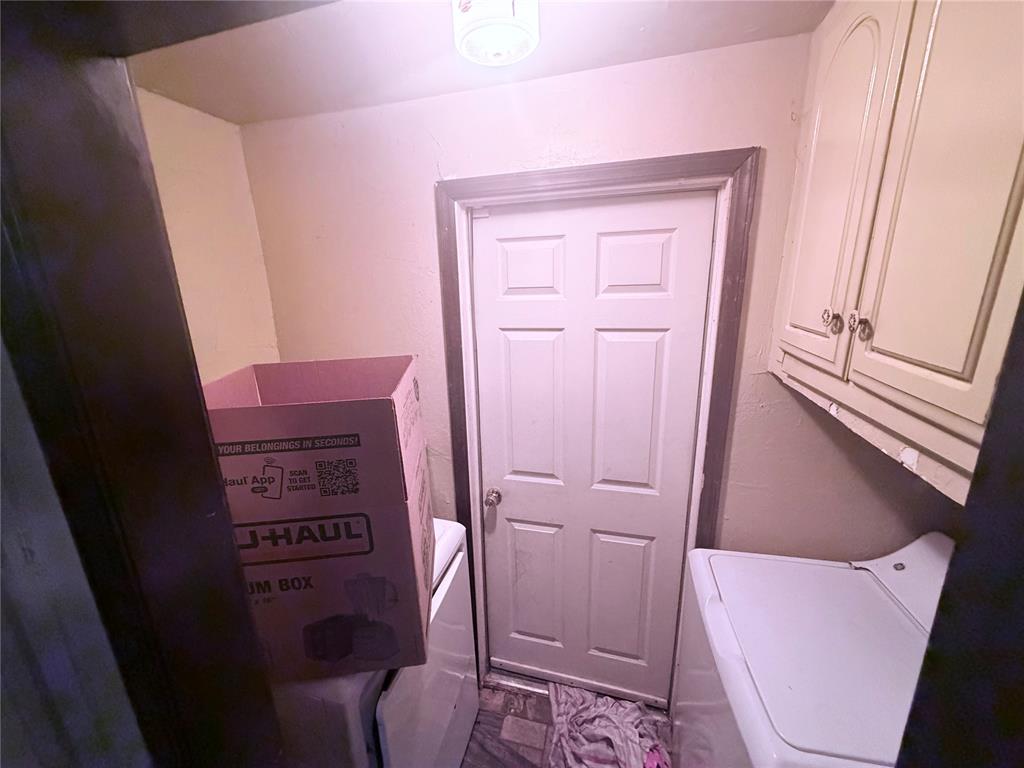 3208 Se Parker Drive Property Photo 8