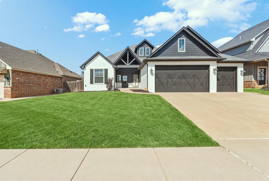 10820 Wild Horse Creek Drive Property Photo 1