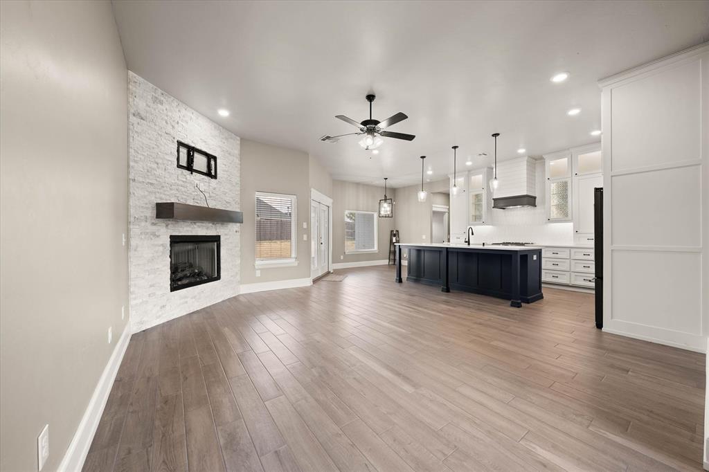 10820 Wild Horse Creek Drive Property Photo 6