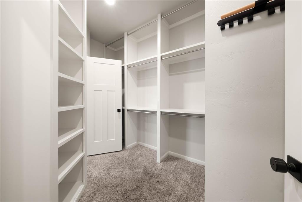 10820 Wild Horse Creek Drive Property Photo 13