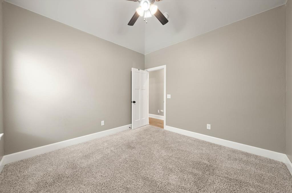 10820 Wild Horse Creek Drive Property Photo 15