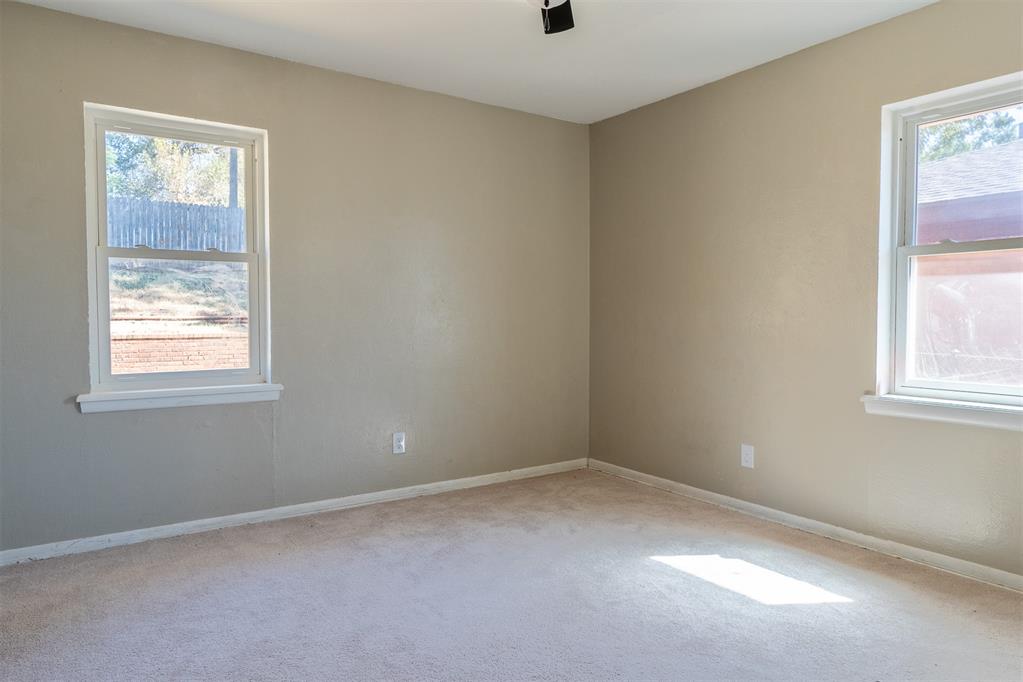 722 Cinmac Street Property Photo 10