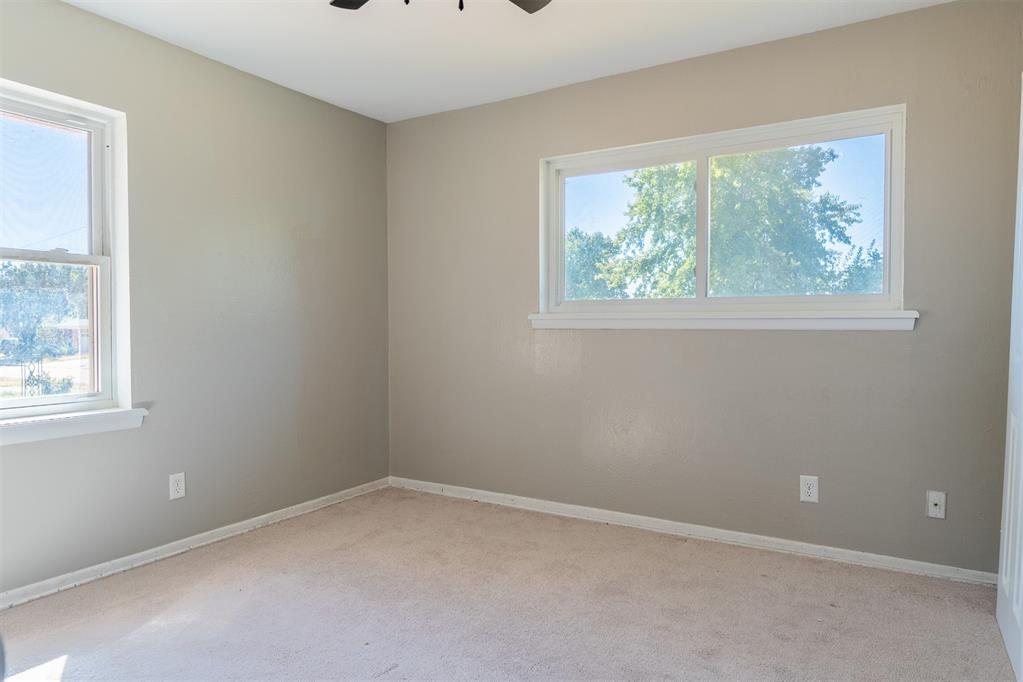 722 Cinmac Street Property Photo 16