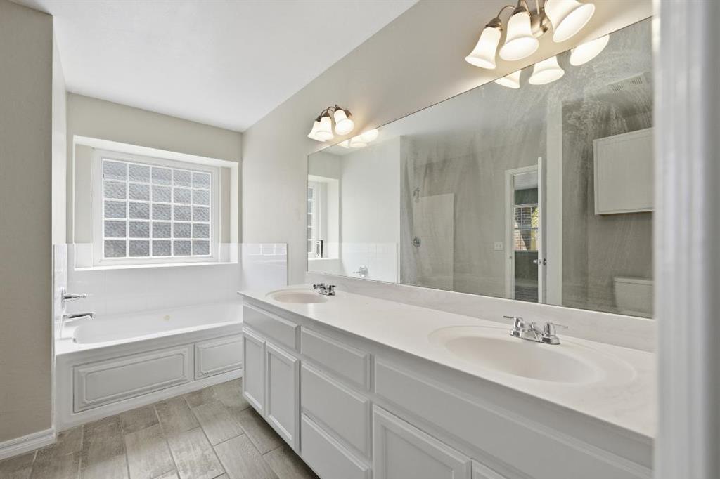 11613 Sw 11th Street Property Photo 18
