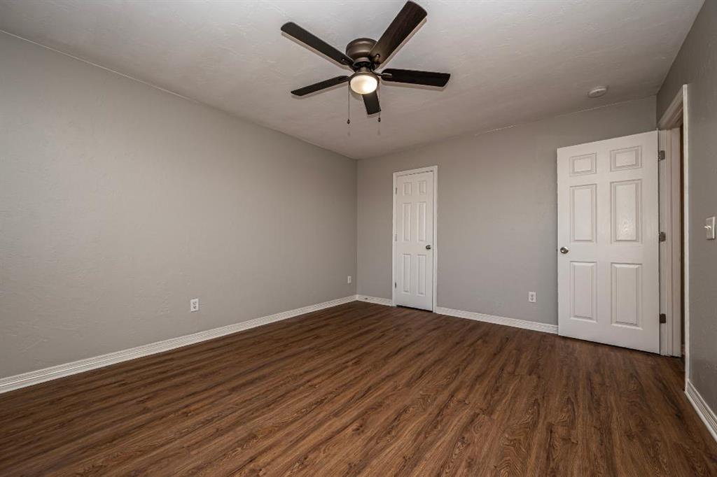 11613 Sw 11th Street Property Photo 26