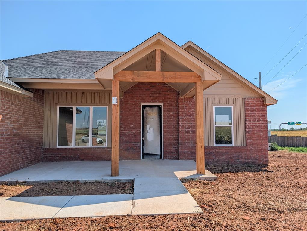 5012 Fieldstone Drive Property Photo 2
