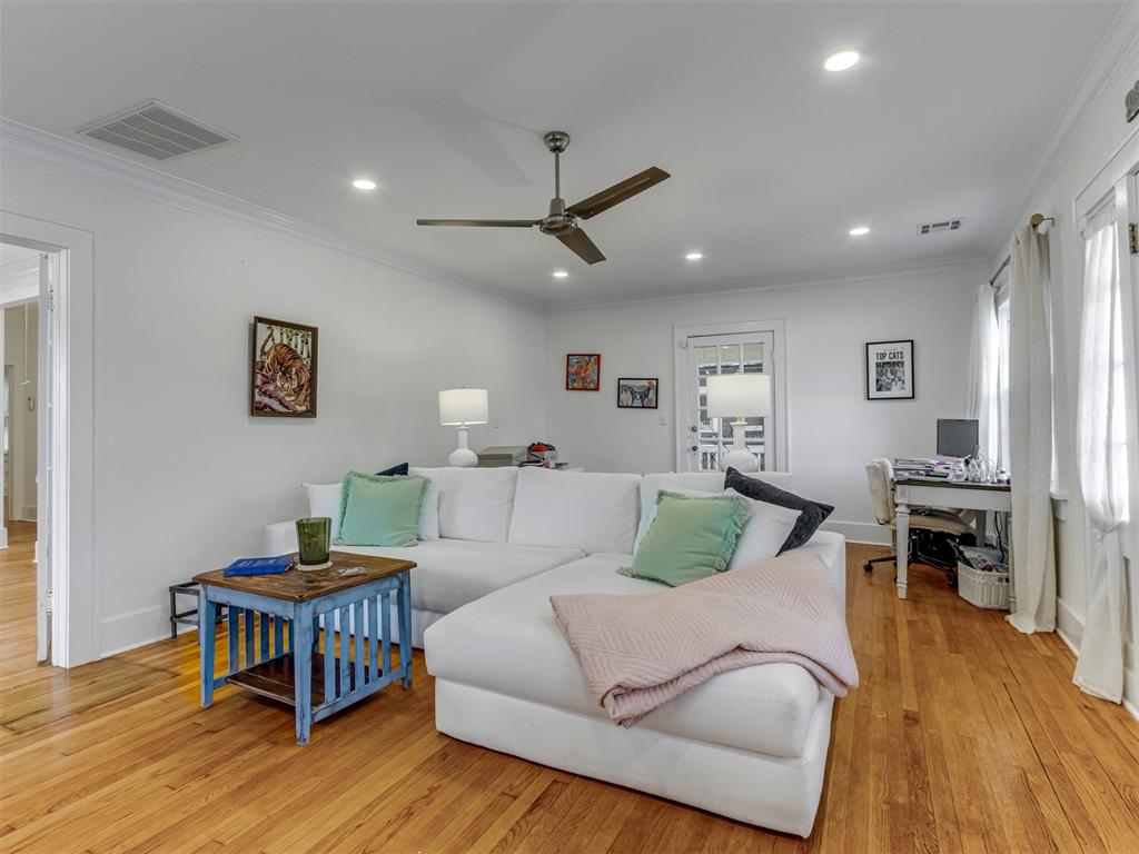 1025 Nw 34th Street Property Photo 11