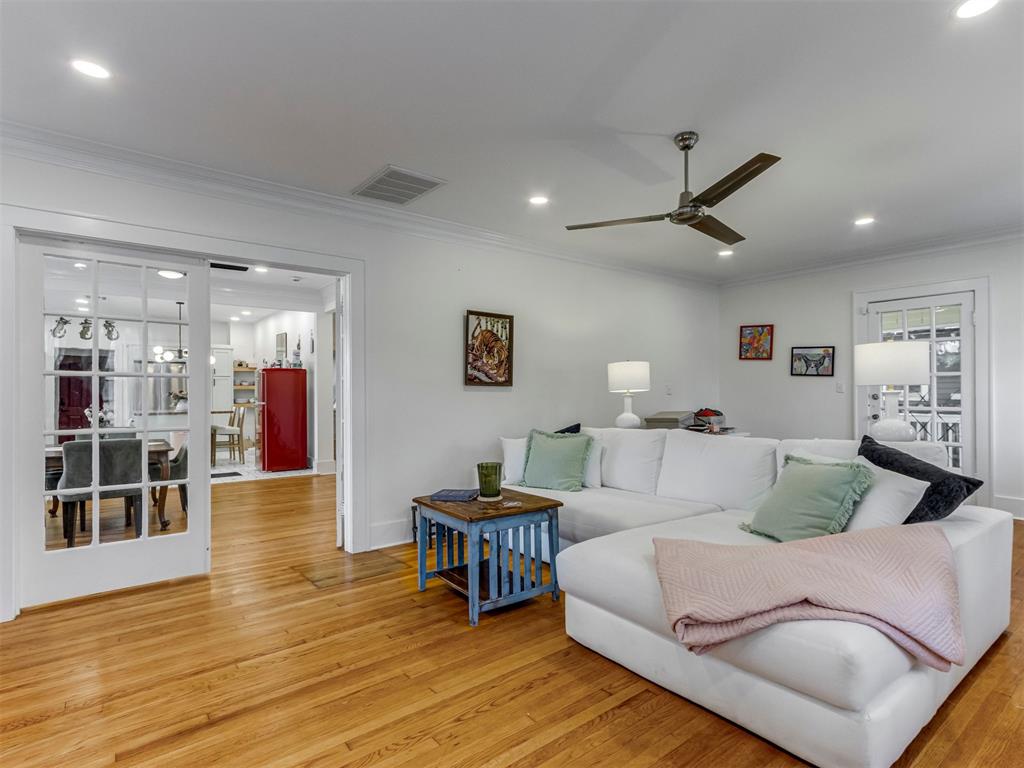 1025 Nw 34th Street Property Photo 12