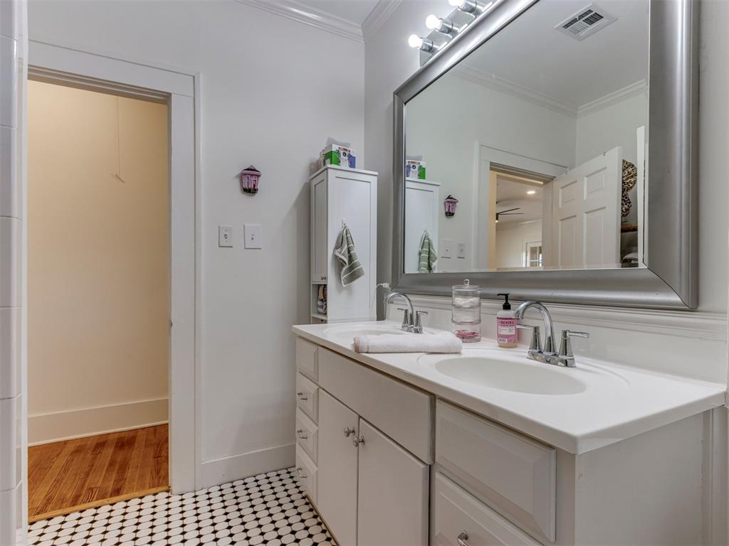 1025 Nw 34th Street Property Photo 26