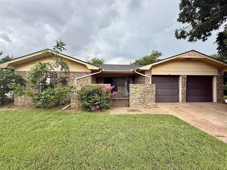 601 Sky Circle Property Photo 7