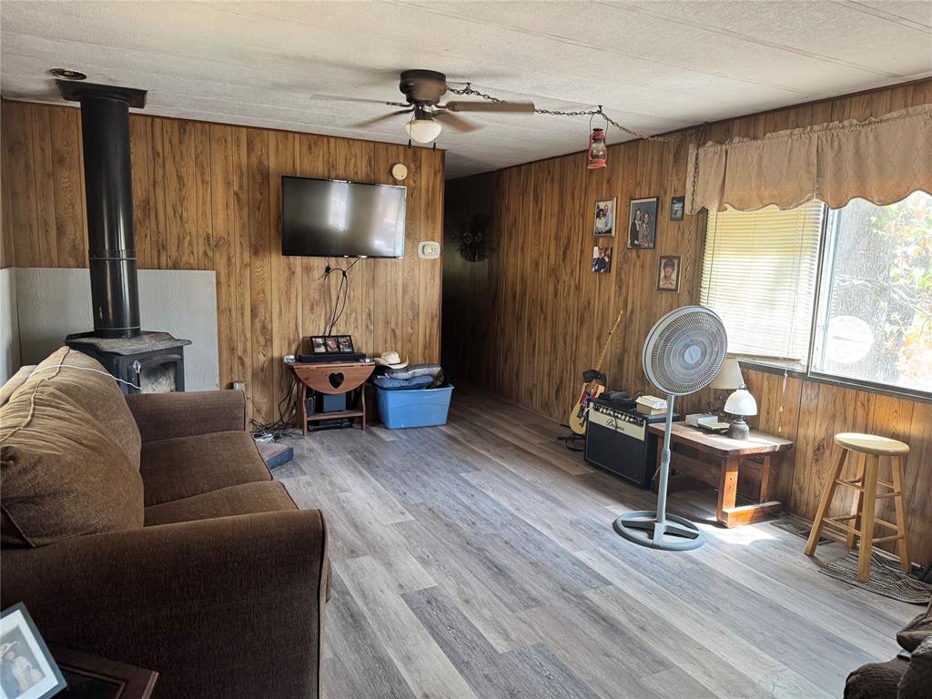 340013 E 810 Road Property Photo 16