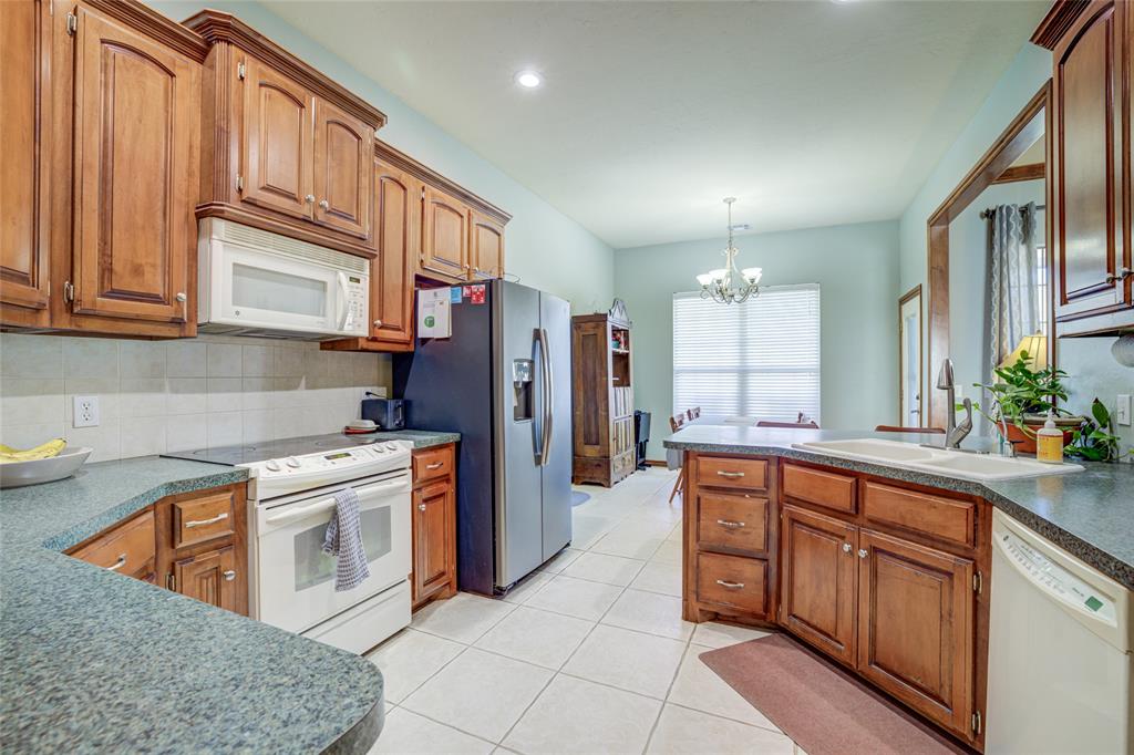 3212 Pin Oak Road Property Photo 11