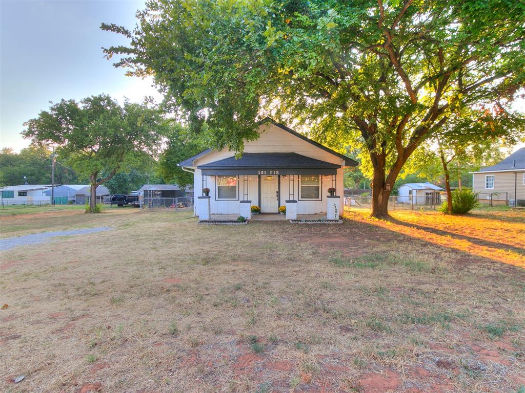 505 Fir Street Property Photo 6