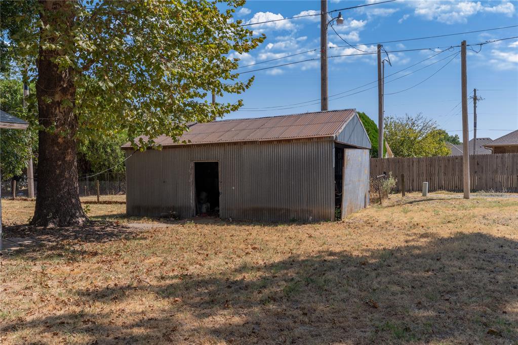 1923 W Louisiana Avenue Property Photo 26