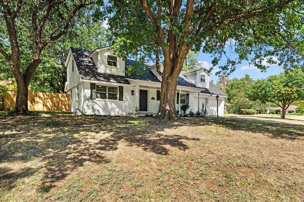 1632 Rosemont Drive Property Photo 5