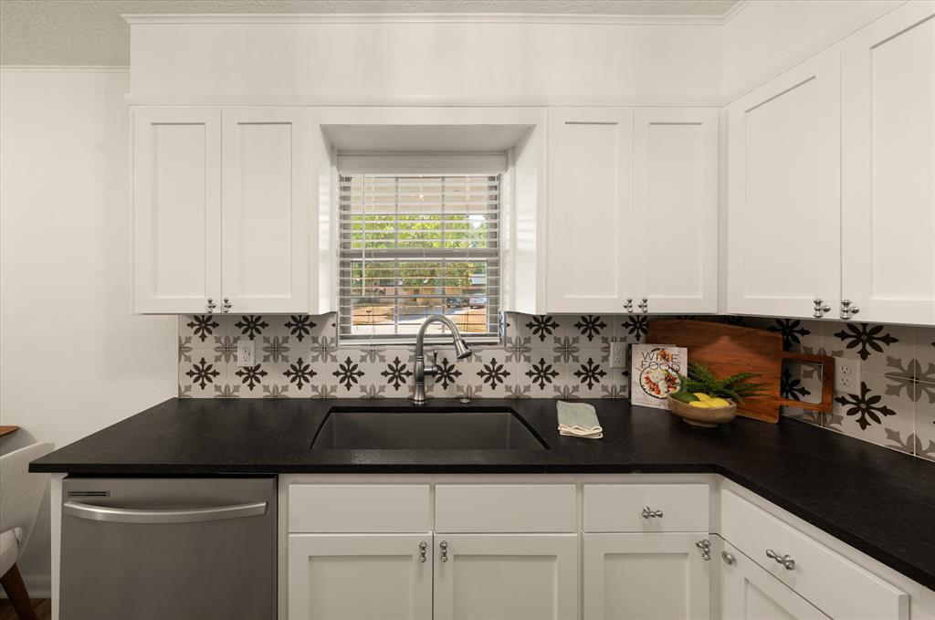 1632 Rosemont Drive Property Photo 45