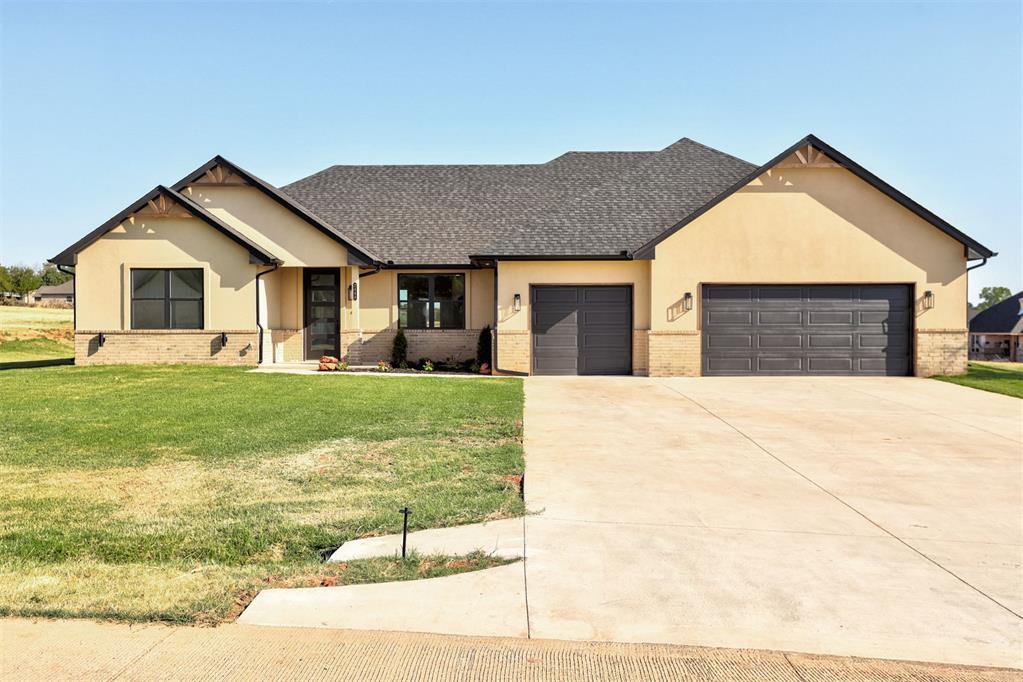 2444 Wolf Creek Bend Property Photo 1