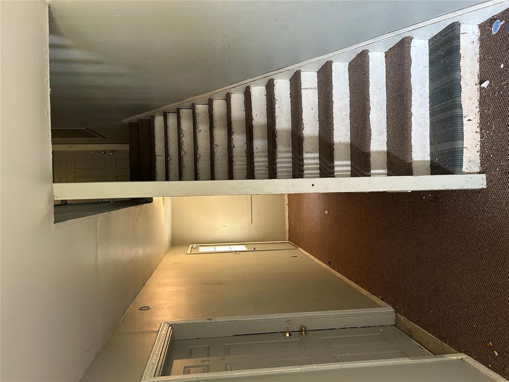 420 Sw 34th Street Property Photo 3