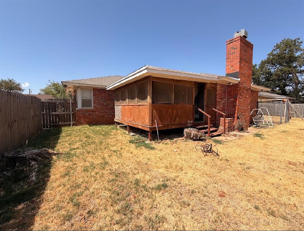 116 Sunset Street Property Photo 6