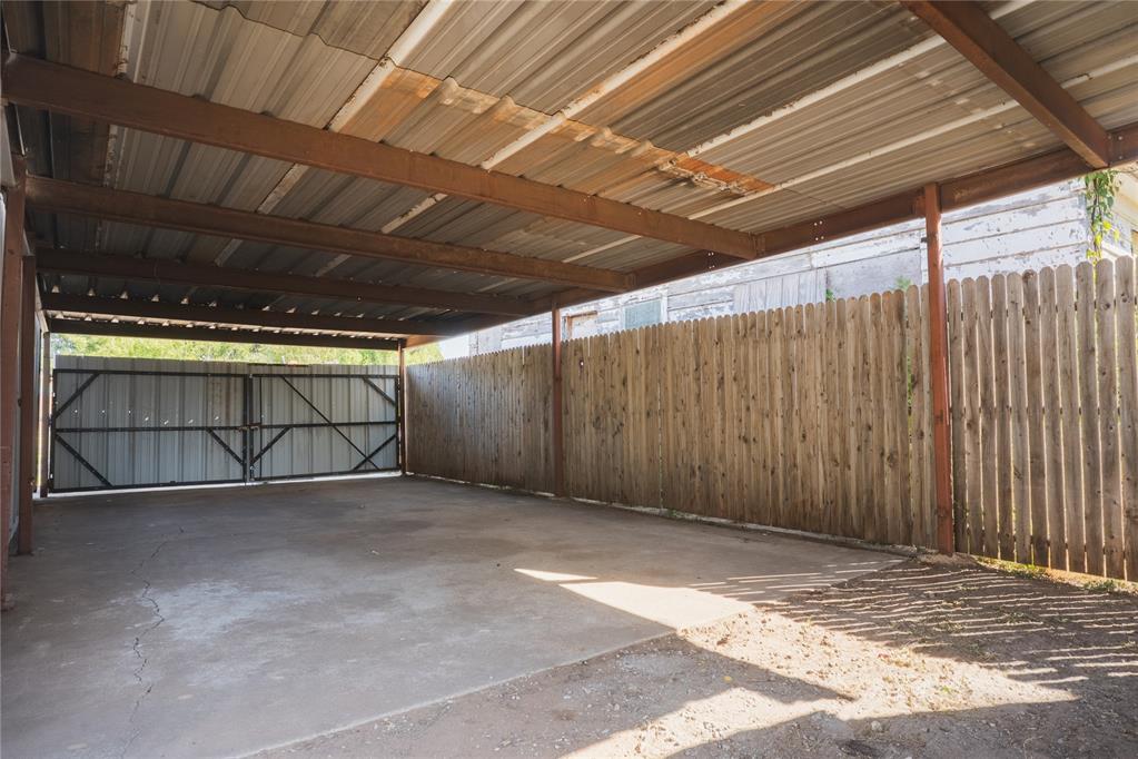 1248216 Property Photo 9