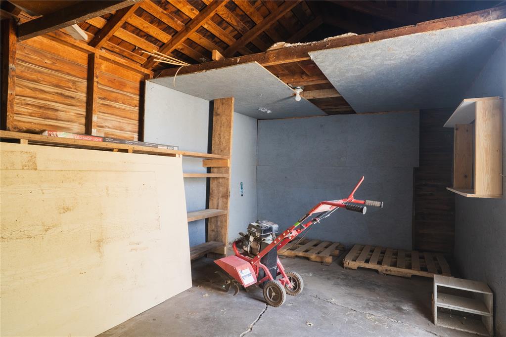 1248216 Property Photo 10