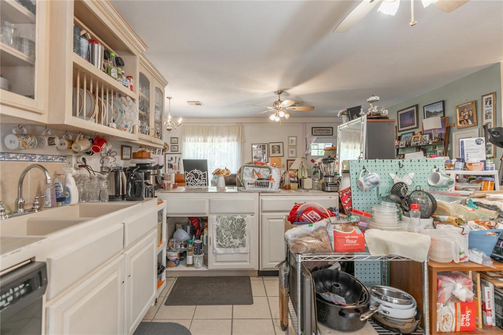 32383 Summerwood Lane Property Photo 4