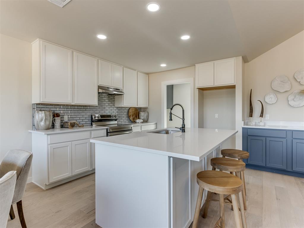 832 Nw 105th Street Property Photo 10
