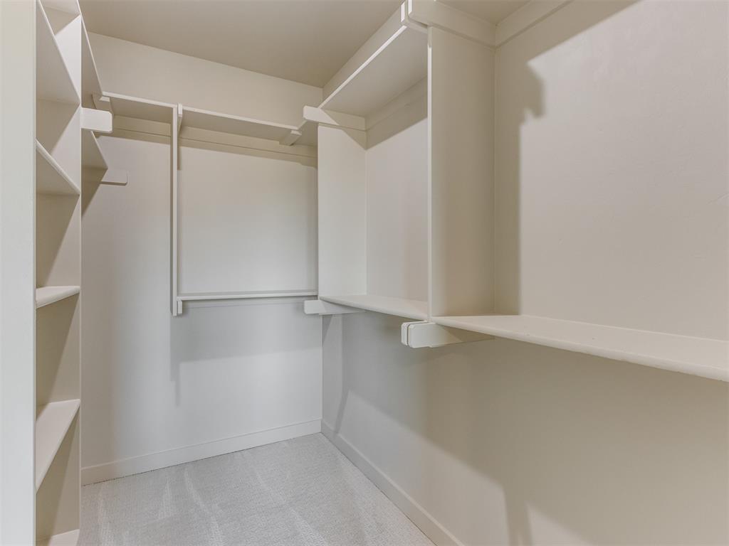 832 Nw 105th Street Property Photo 18