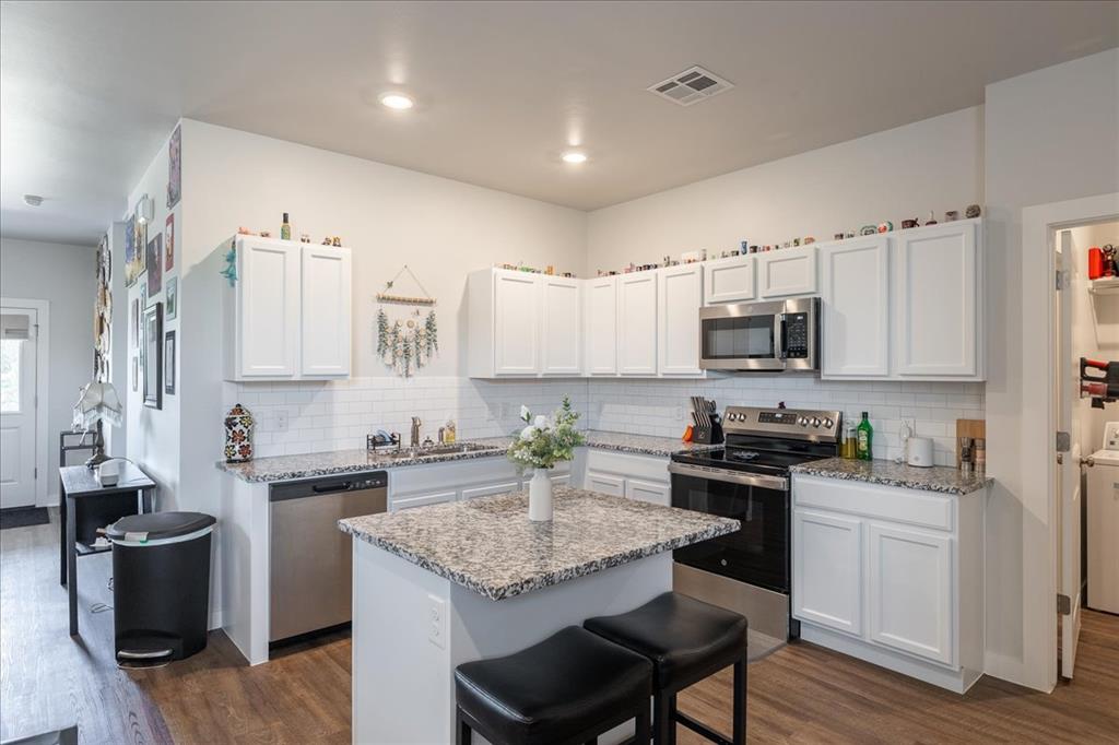 504 Evergreen Way Property Photo 14