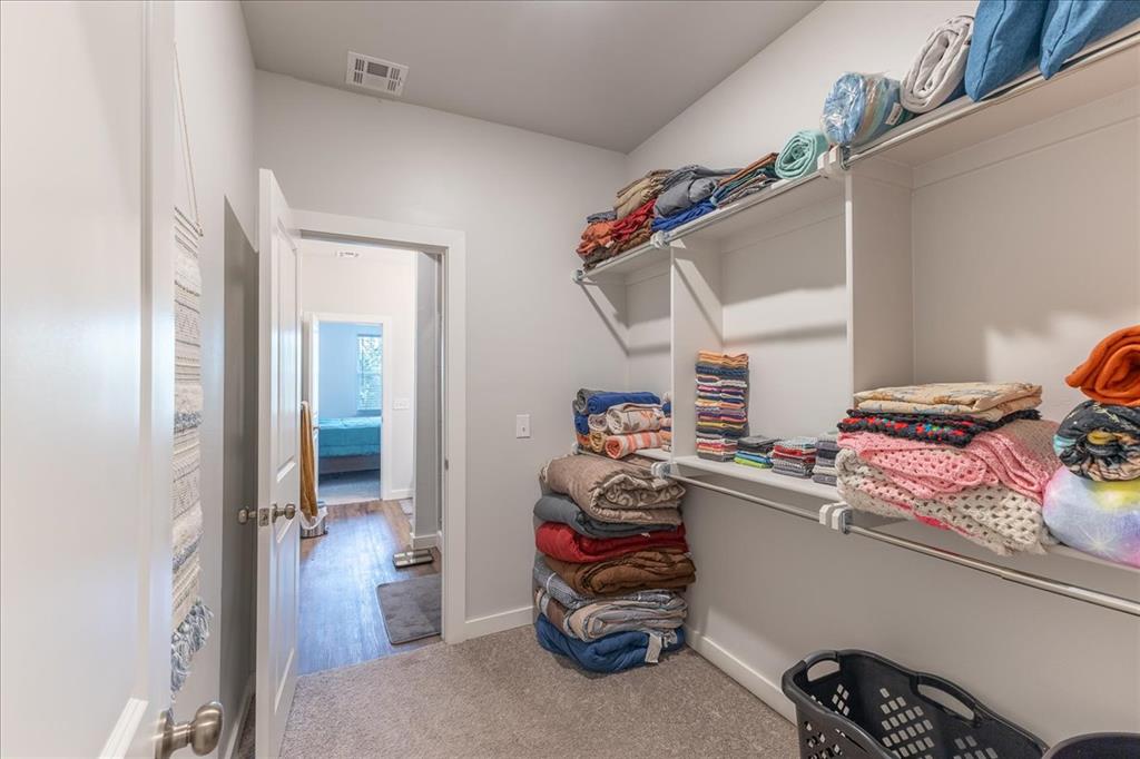 504 Evergreen Way Property Photo 29