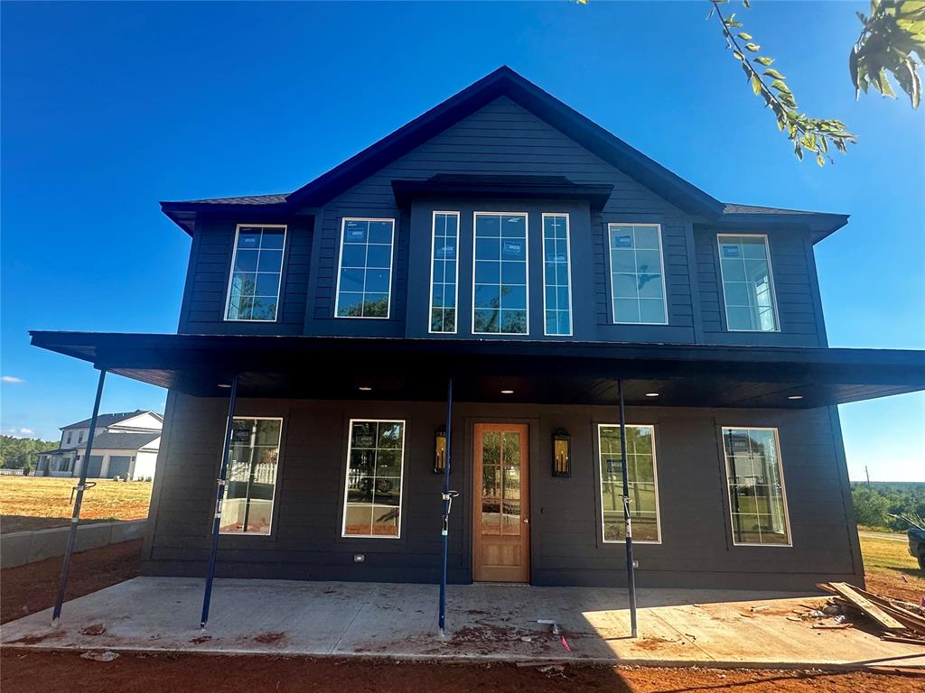 18436 Boardwalk Crossing Property Photo 1