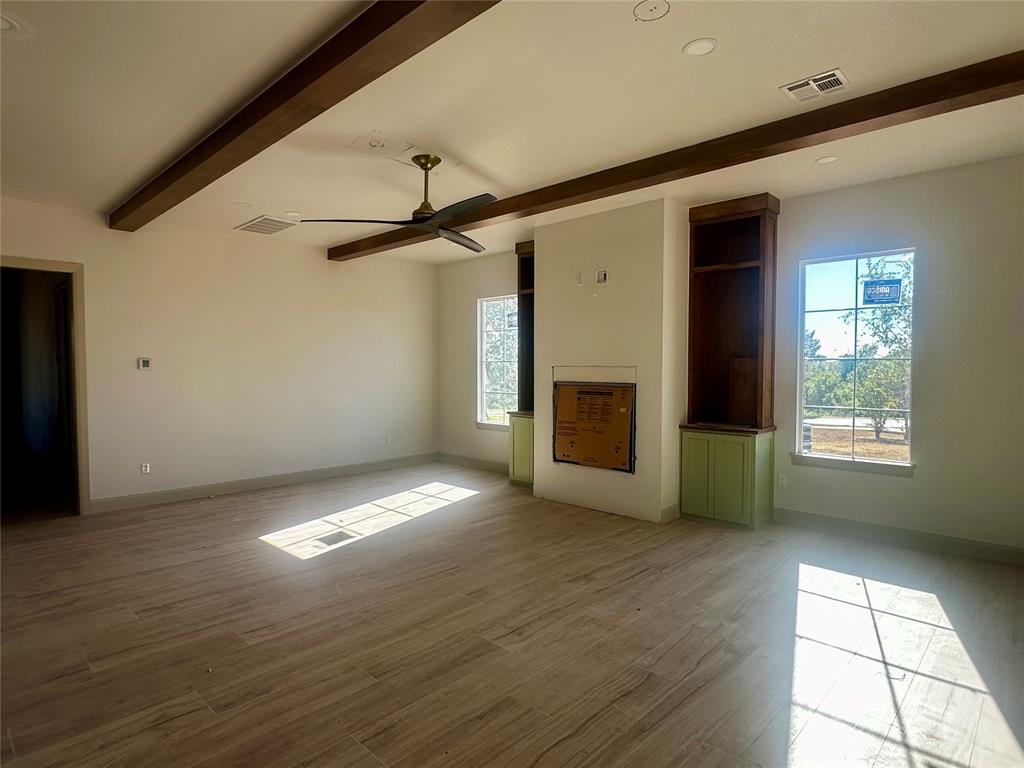 18436 Boardwalk Crossing Property Photo 4