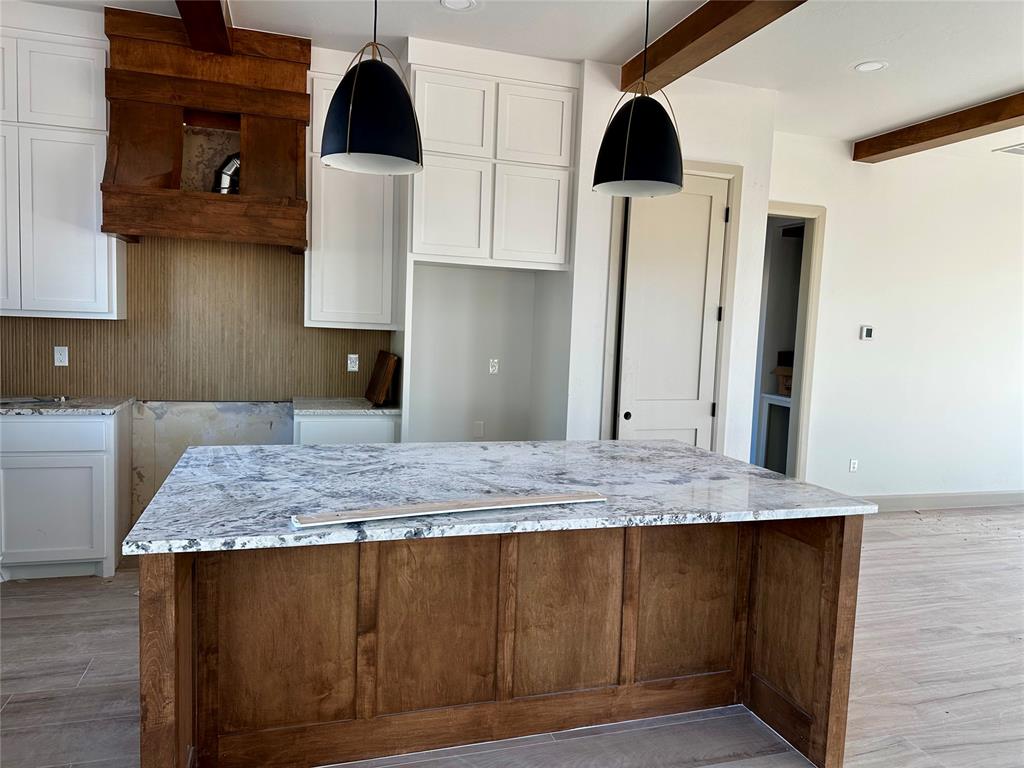 18436 Boardwalk Crossing Property Photo 11